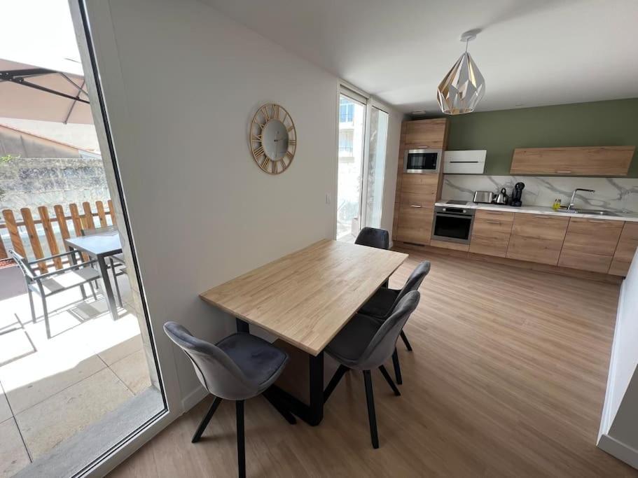 Appartement Centre Ville * Terrasse * Clim * Wifi * Haut De Gamme * Angoulême Extérieur photo